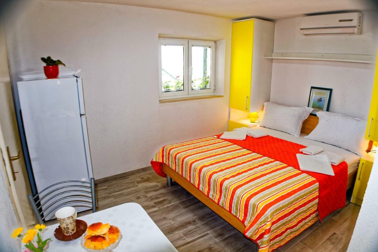 Studio Apartman Papic Drašnice Eksteriør billede