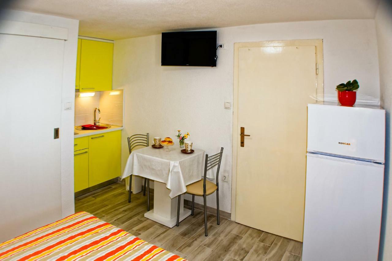 Studio Apartman Papic Drašnice Eksteriør billede